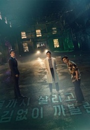 Doctor Detective (2019)