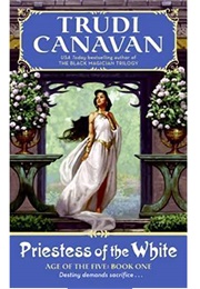 Priestess of White (Trudi Canavan)