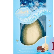 Lindor Stracciatella White Chocolate Shell Egg