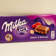 Milka Raisins &amp; Hazelnuts