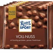 Ritter Sport Voll-Nuss