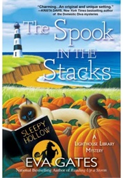 The Spook in the Stacks (Eva Gates)