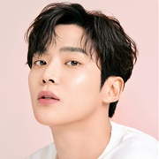 Rowoon (1996)