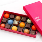 Nadege Chocolate Bonbon Box