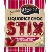 Darrell Lea Strawberry &amp; White Choc Stix