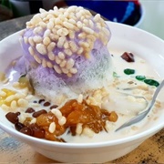 Halo-Halo