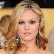 Julia Stiles