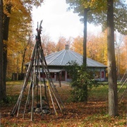 Maison Amérindienne, Mont-St-Hilaire