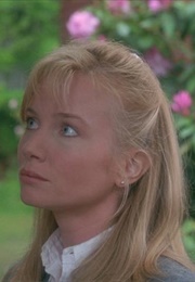 Rebecca De Mornay as Peyton Flanders in the Hand That Rocks the Cradle (1992)