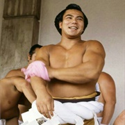 2. Chiyonofuji Mitsugu  the Wolf Dominated the Sumo World During the Tough 80-S as He Won 31 Sumo Gr