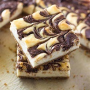 Nutella Swirl Cheesecake Bars