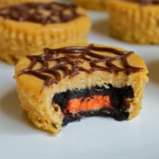 Halloween Oreo Pumpkin Cheesecakes