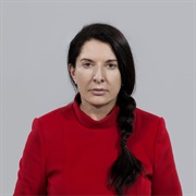 Rhythm 0 by Marina Abramović