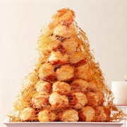 CROQUEMBOUCHE