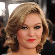 Julia Stiles