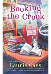 Booking the Crook (Laurie Cass)