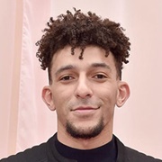 Khleo Thomas