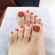 Paint Toenails With Bright Summer Colours