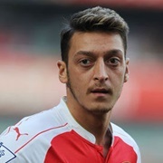 Mesut Özil