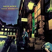 David Bowie - &#39;The Rise and Fall of Ziggy Stardust and the Spiders From Mars&#39; (1972)