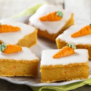 Carrot Cake Pie Bars