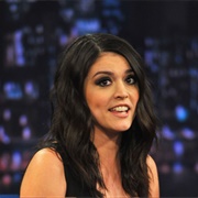 Cecily Strong