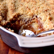 Apple Pear &amp; Mincemeat Crumble