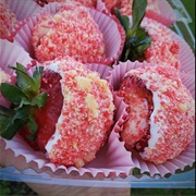 Strawberry Crunch Cheesecake Chocolate Covered Strawberries