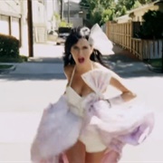 Music Video: Hot N Cold