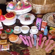 Doll Food