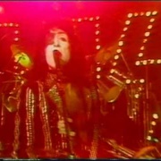 Keep Me Comin&#39; - KISS