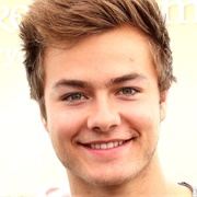 Peyton Meyer