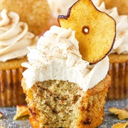 Apple Snickerdoodle Cupcakes