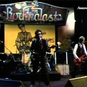 Waiting for the End of the World - Elvis Costello &amp; the Attractions