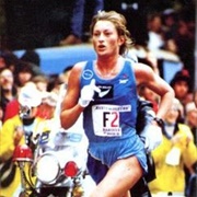 Allison Roe Wins 1981 Boston Marathon