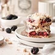 Blackberry Crumb Pie Bars