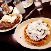 Connecticut: Town Line Diner in Rocky Hill