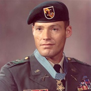 Robert L. Howard: Medal of Honor, Distinguished Service Cross, Silver Star