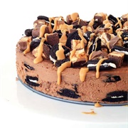 Snickers Peanut Butter Chocolate Oreo Icebox Cake