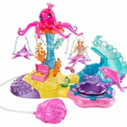 Barbie Splash and Spray Water Park Bath Playset