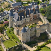 Château De Luynes