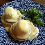 Mushroom Benedict