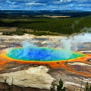 Most Famous National Park Yellowstone