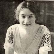 Nora Bayes