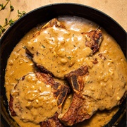 Pork Chops in Gravy