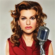 Sandra Bernhard