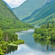 Hautes-Gorges-De-La-Rivière-Malbaie National Park