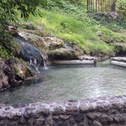 Thermal Spring Cascades