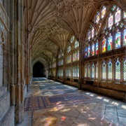 Luonnotar Is Premiered in Gloucester Cathedral 1913