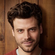 François Arnaud